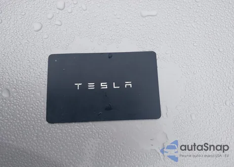 2023 Tesla Model Y Performance Dual Motor All-Wheel Drive from USA, damaged, VIN 7SAYGDEF9PF709592